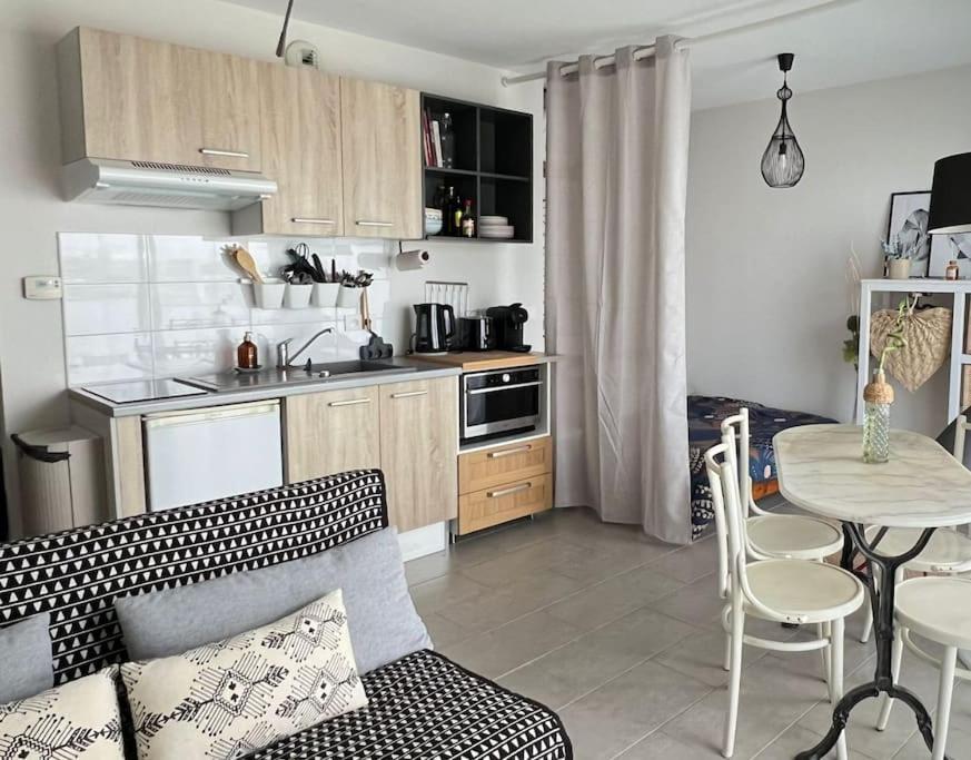 Ambre Appart-Wifi-Terrasse-Parking-Terrasse-2 Couchages La Rochelle  Zewnętrze zdjęcie